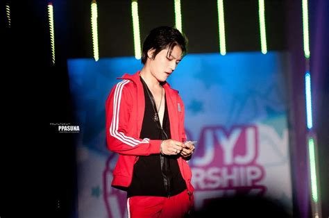 Takt - JYJ Fanmeeting: Kuinka Korean Pop-Fanit Murskasivat Hallin Täällä Maan Päällä ja Löivät Uutta Luokkaa Konventioille